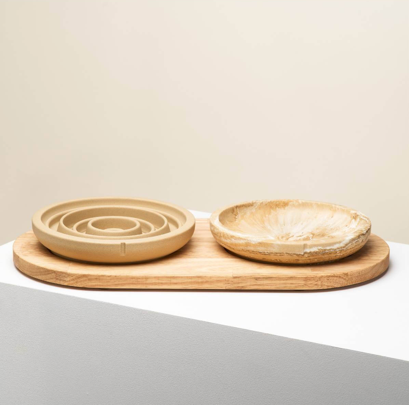 Alimentation lente et gamelles interactifs Chat